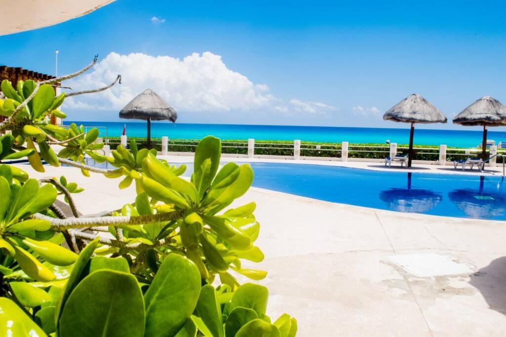 Ocean Front Villa Marlin, Best Location In Hotel Zone #109 Cancun Exterior photo