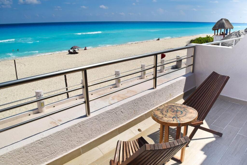 Ocean Front Villa Marlin, Best Location In Hotel Zone #109 Cancun Exterior photo